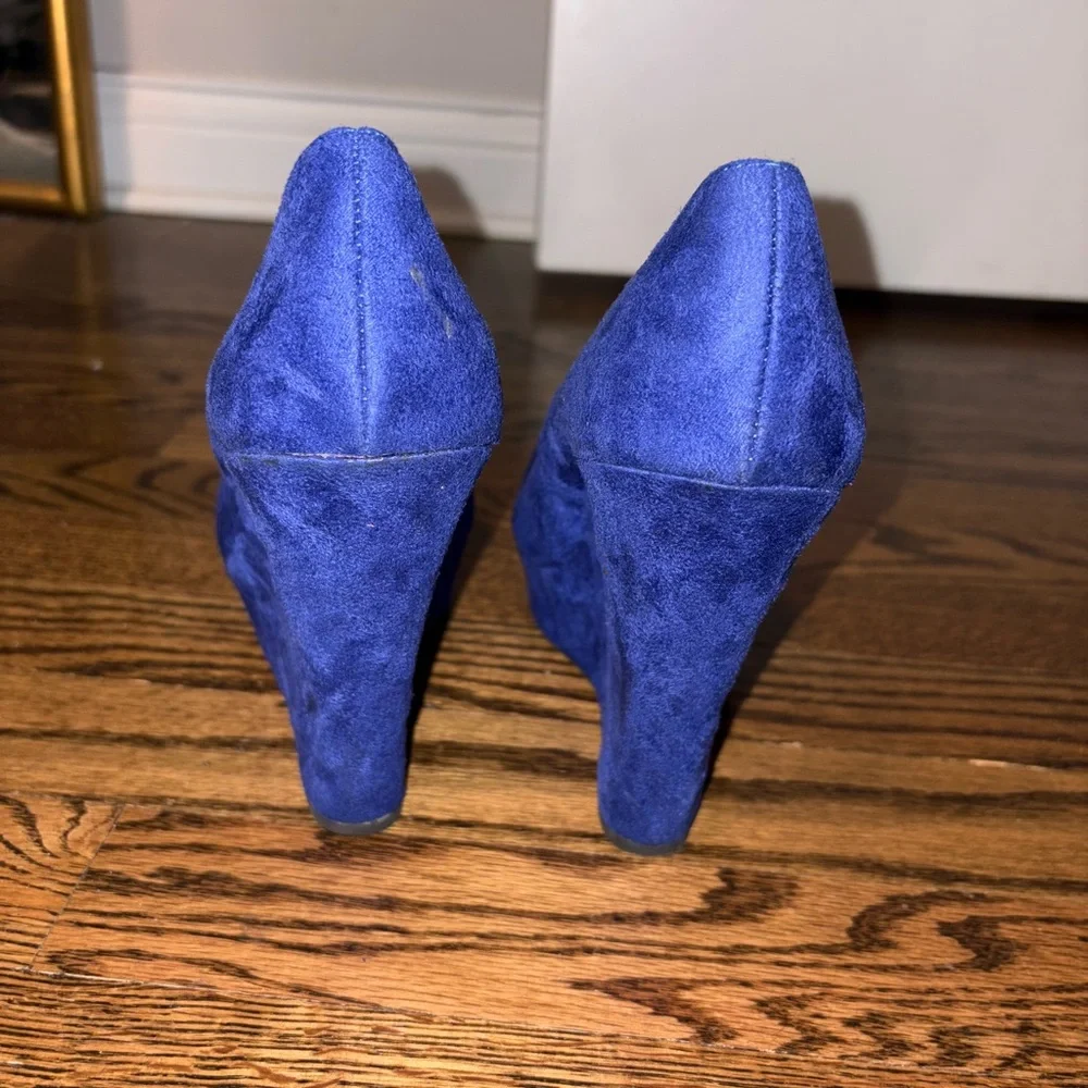 Brash Cobalt Blue Suede Wedges 8 - Picture 4 of 7